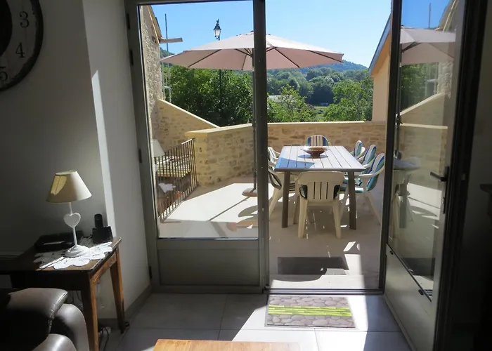 De Charme La Forge 12 - 3 Ch - 2 Sdb - Jusqu A 6-8 Pers -linge De Maison Et Menage En Options Feriehus Bournazel (Aveyron)