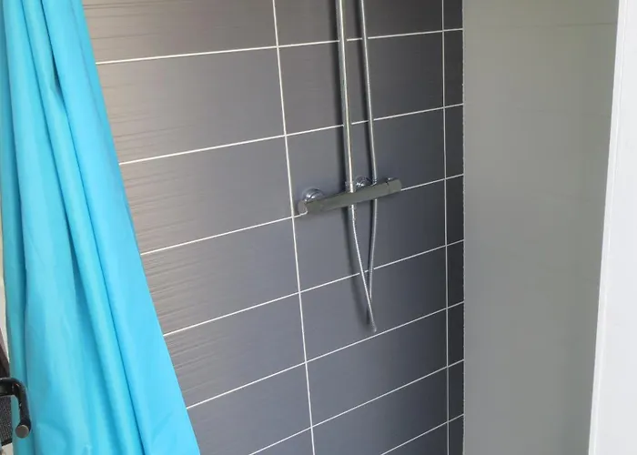 De Charme La Forge 12 - 3 Ch - 2 Sdb - Jusqu A 6-8 Pers -linge De Maison Et Menage En Options Feriehus Bournazel (Aveyron)