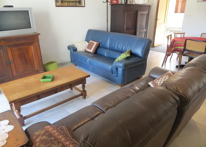 Feriehus De Charme La Forge 12 - 3 Ch - 2 Sdb - Jusqu A 6-8 Pers -linge De Maison Et Menage En Options Bournazel (Aveyron)